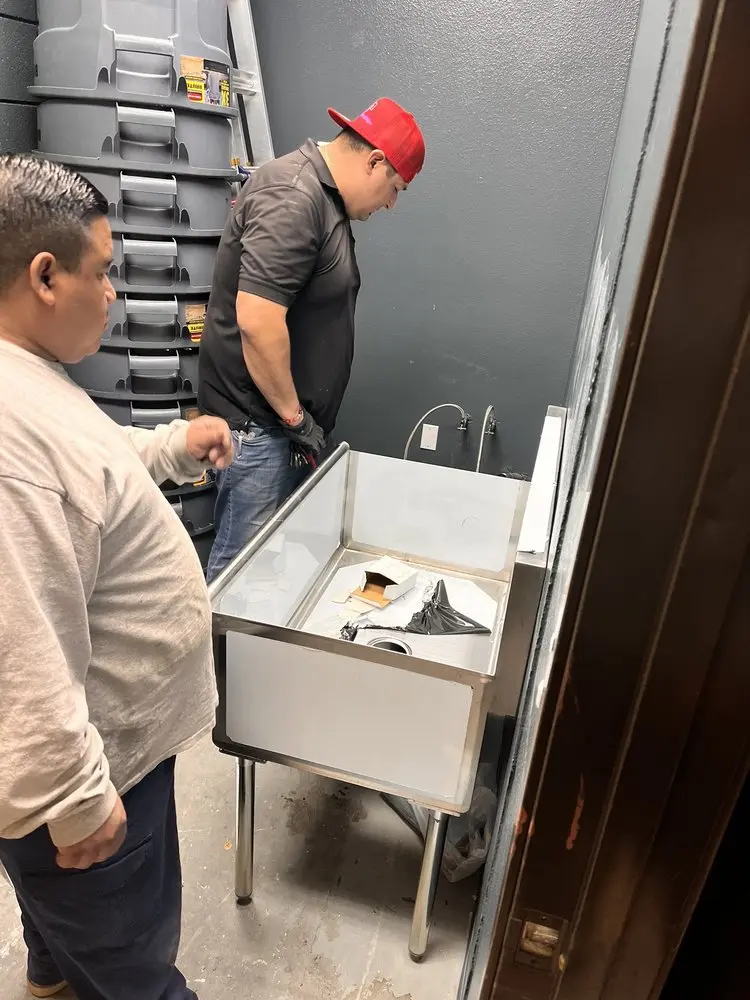 Commercial plumbing and sink installation in Dinuba